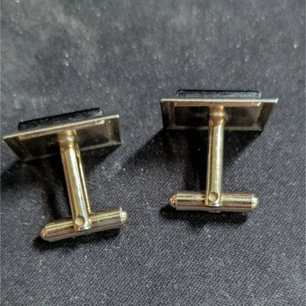 Vintage Gold-Tone Cufflinks Musical‎ Staff Treble Clef Black Rectangular Toggle